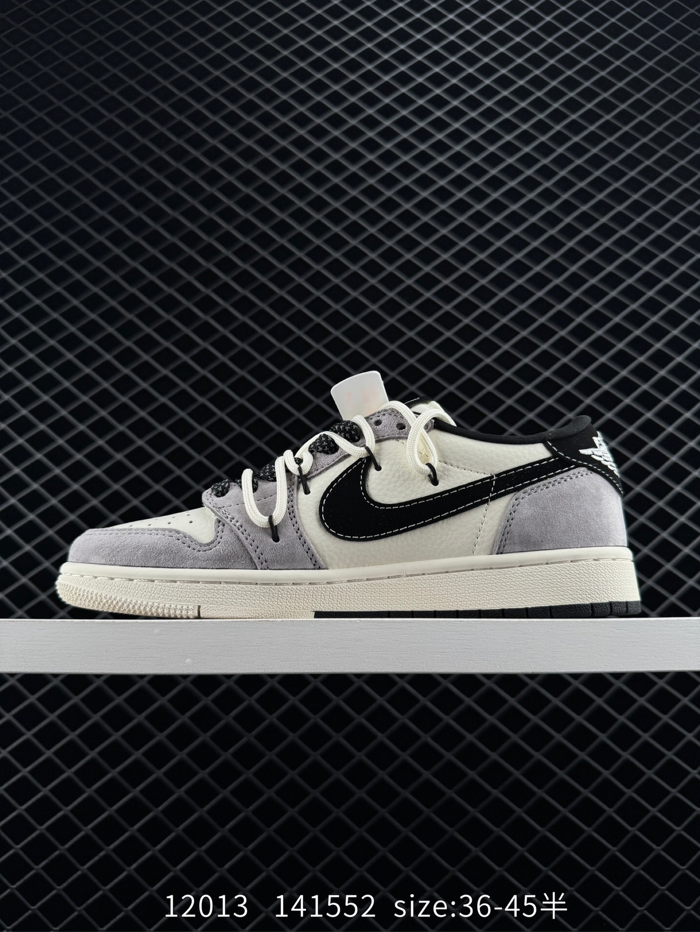 Travis Scott x Air Jordan 1 ” Reverse Mocha “